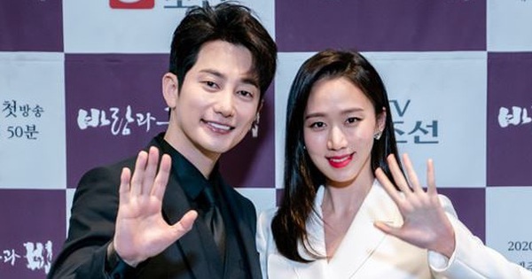 Netizen cạn lời khi nghe Park Shi Hoo quấy rối bạn diễn ở họp báo ra mắt phim mới: Từng dính phốt tình dục thì nên nghĩ kĩ trước khi nói!