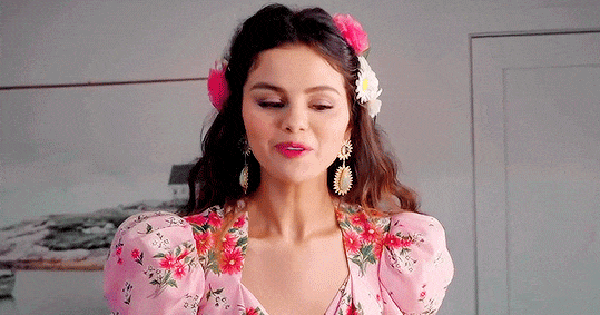 Sốc: Selena Gomez bị 