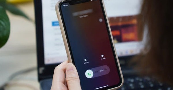 Nghe một cuộc điện thoại, nữ sinh 2006 làm theo hướng dẫn chuyển khoản 3 tỷ đồng thì phát hiện bất thường, lập tức ra công an trình báo