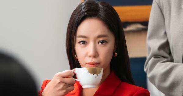 Xét xử nóng: Hwang Jung Eum thừa nhận biển thủ hơn 4,3 tỷ won của công ty để đầu tư tiền ảo
