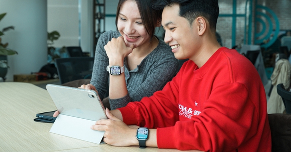 Trải nghiệm mẫu đồng hồ trông thì giống Apple Watch, nhưng giá bán chỉ 3 triệu