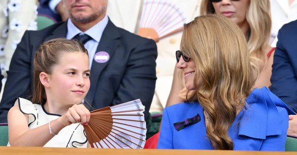 Khoảnh khắc dễ thương của Công chúa Charlotte dành cho mẹ tại Wimbledon khiến dân mạng tan chảy