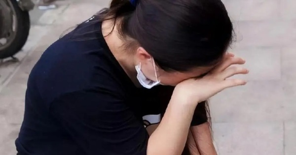 Tài khoản của cụ bà không biết chữ bị trừ đều đặn hơn 32 triệu đồng, ngân hàng khẳng định: Chúng tôi làm theo yêu cầu của khách