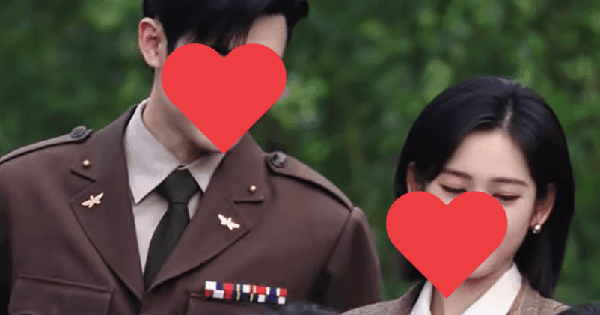 Cặp đôi ngôn tình lệch 17 tuổi vẫn cực 