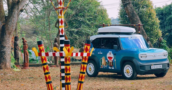 Trang trí VF 3 phong cách Doraemon, chủ xe 9x chở văn hóa Gia Rai đi khắp Việt Nam