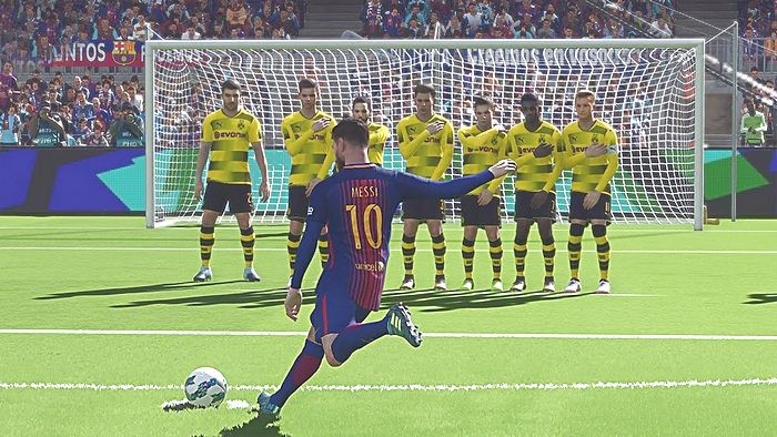 PES 2018 bản PC đang được tung hô lên tận mây xanh