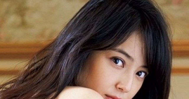 Hôn nhân 'sao đẹp nhất Nhật Bản' sau scandal chồng ngoại tình