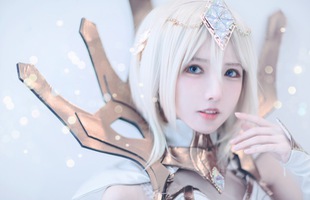 Xao xuyến với cosplay Lux Thập Đại Nguyên Tố cực đáng yêu trong Liên Minh Huyền Thoại