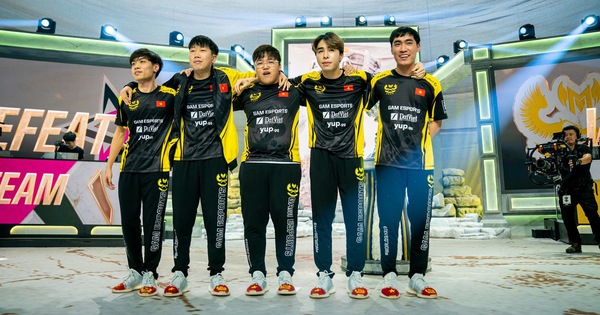 GAM Esports thi đấu xuất sắc, đè bẹp đội tuyển J Team của ca sĩ Châu Kiệt Luân