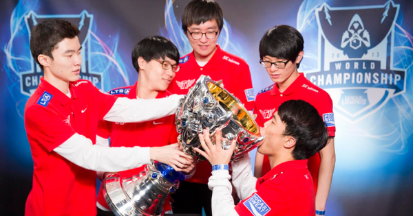 Huyền thoại SKT T1 bất ngờ trở thành đối thủ của Faker sau thời gian dài 