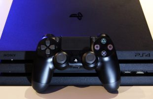 PlayStation 4 Việt Nam bất ngờ giảm giá kịch trần trước dịp Tết Nguyên Đán 2019