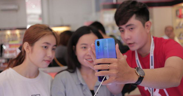 GenZ làm gì trên chiếc smartphone 4G của mình: Kết nối không giới hạn, giải trí hết ga và còn nhiều hơn thế nữa