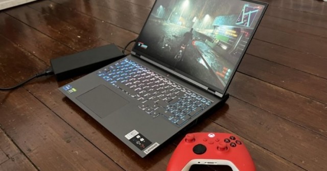 6 laptop chơi game 