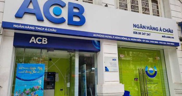 Khách hàng ACB lưu ý: Ngân hàng vừa thay đổi hạn mức rút tiền tối đa tại cây ATM