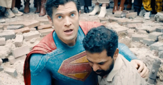 Bom tấn 'Superman' tung trailer