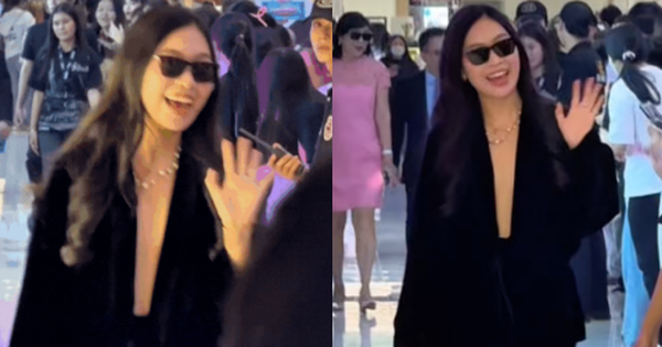Xuất hiện cô gái được săn đón chẳng kém các Em Xinh Say Hi tại họp báo ra mắt, biết 