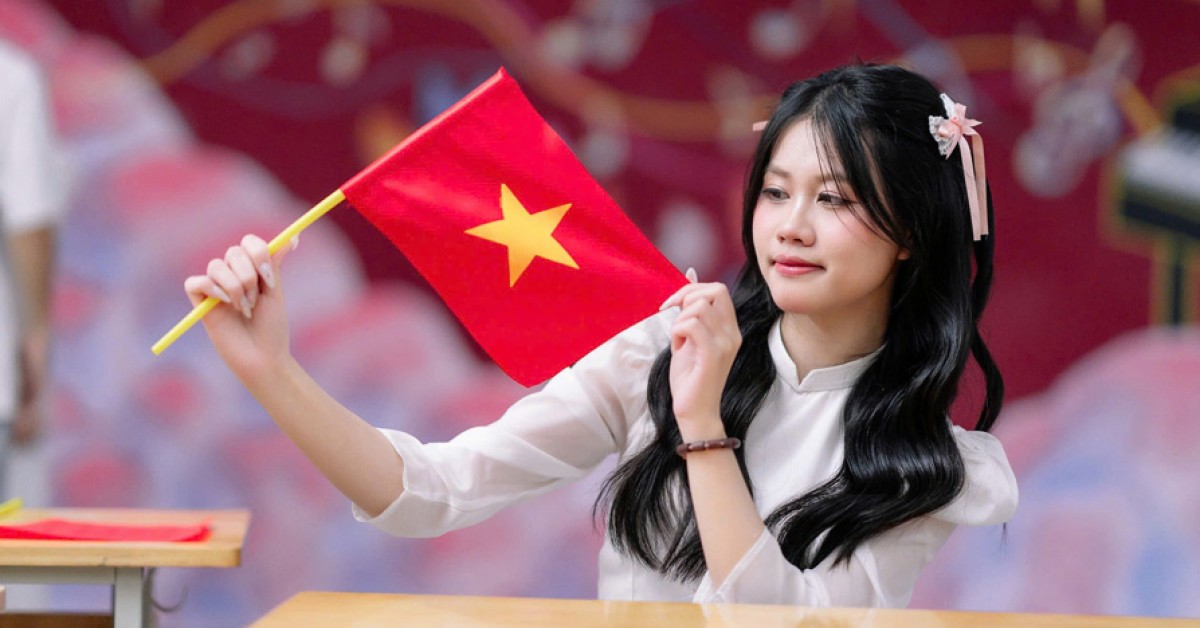 Chân dung thủ khoa khối C00 toàn quốc