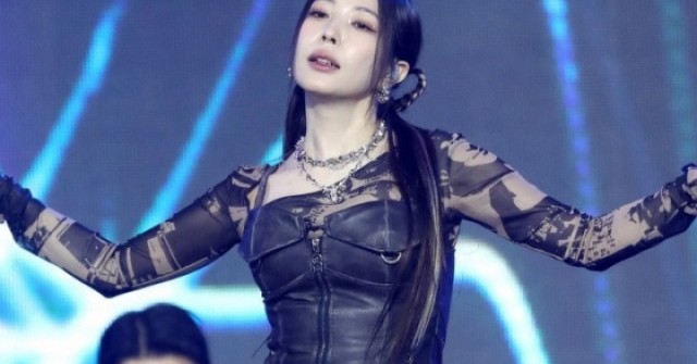 'Nữ hoàng nhạc pop' BoA bị hoại tử xương, hủy concert kỷ niệm 25 năm ca hát