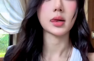 Mina Young "đốn tim" fan với visual bạn gái nhà bên, trong trẻo tựa thiên thần