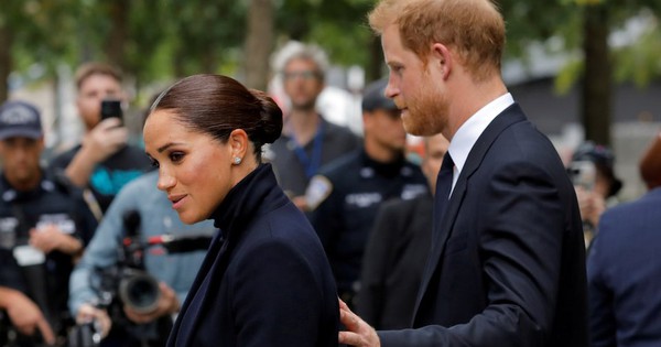 Bức ảnh của Hoàng tử George: Cú sốc lớn với vợ chồng Harry và Meghan khi nỗi bất an trở thành hiện thực