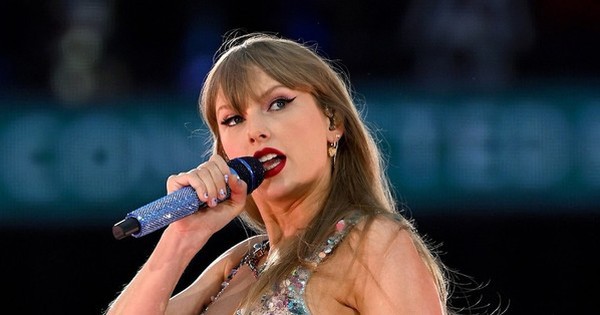 Người hâm mộ Taylor Swift nổi giận