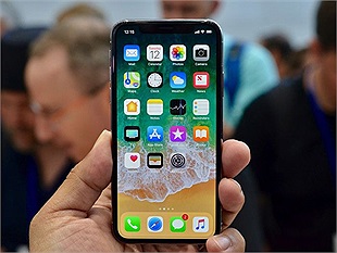 Giá iPhone X ở Việt Nam rẻ hay đắt?