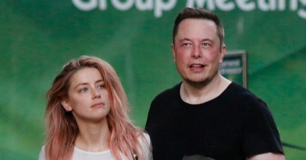 Amber Heard không cho phép tỷ phú Elon Musk chia sẻ ảnh riêng tư