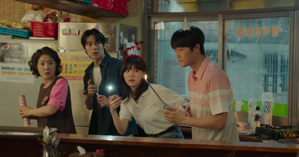 Jung Hae In và Jung So Min có cảnh phim bùng nổ cảm xúc, rating Love Next Door lập tức tăng nhẹ