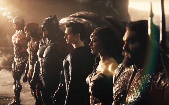 Justice League bản mới có thể hạn chế khán giả dưới 17 tuổi