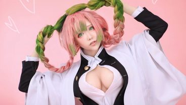 Xịt máu mũi khi Luyến Trụ của Kimetsu no Yaiba bước ra đời thật - Cosplay