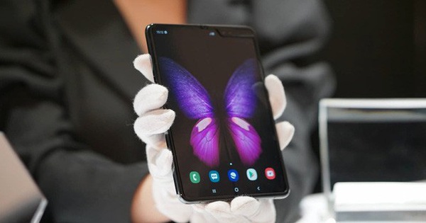 Samsung Galaxy Fold 2 sẽ có tên mã 