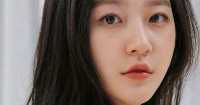 Mạng xã hội sốc trước tin Kim Sae Ron qua đời