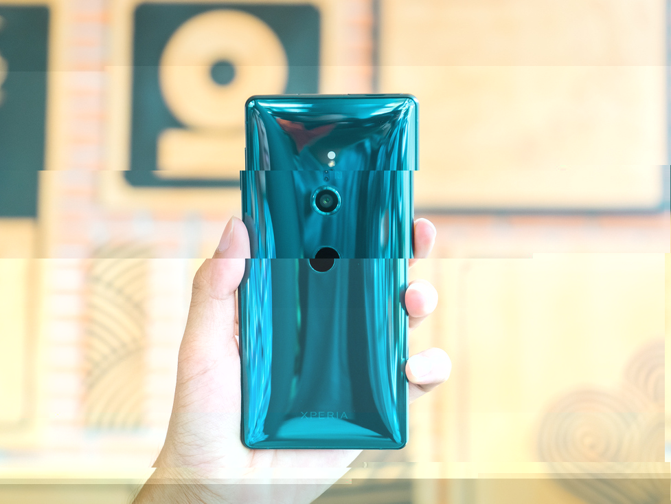 Smartphone cao cấp Sony Xperia XZ2 giá 19,99 triệu đồng