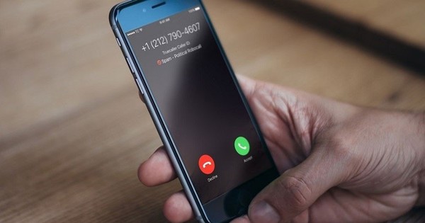 Thấy tài khoản trừ 1 tỷ đồng, người đàn ông Hà Nội mới biết bị lừa đảo