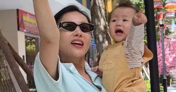 Chồng là doanh nhân, vợ là diễn viên “siêu bận”, nhưng shark Bình - Phương Oanh luôn giữ thói quen này khi nuôi con