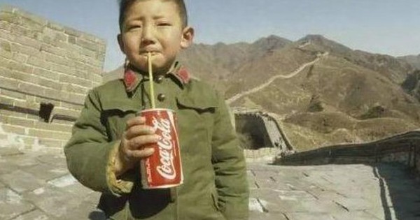 "Cậu bé Trung Quốc đầu tiên uống Coca" bây giờ ra sao?