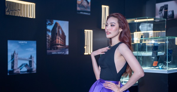 Lan Khuê làm đại sứ thương hiệu Vertu Việt Nam
