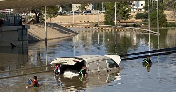 Hơn 800.000 người bị ảnh hưởng bởi lũ lụt ở Libya