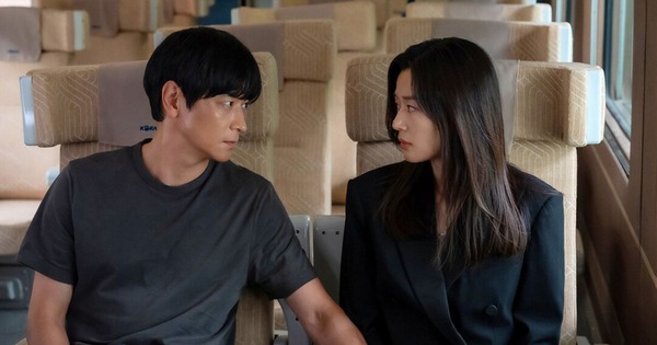 Đỉnh nóc kịch trần là đây: Bom tấn Hàn cực hay quy tụ toàn sao hạng S, nhìn thôi đã thấy tiền bay phấp phới
