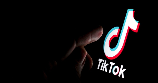 TikTok đã trở lại nhưng tương lai vẫn “ngàn cân treo sợi tóc”