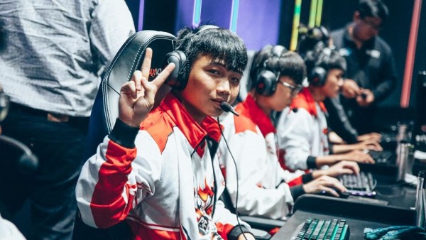 [VCS Mùa Xuân 2020] Vấp ngã trước VGA và FTV, liệu Cerberus eSports có hụt hơi trong cuộc đua top4?