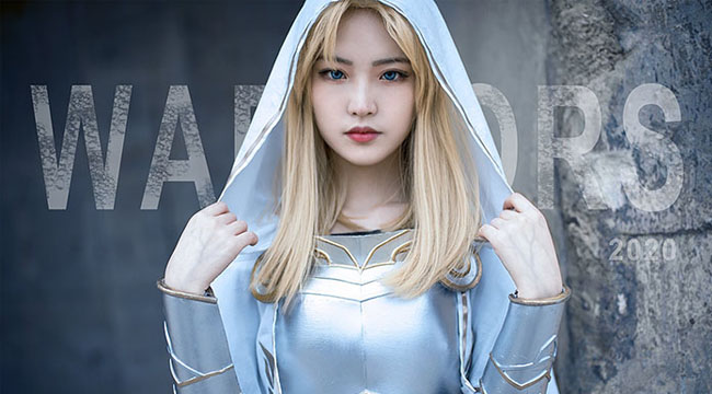 LMHT cosplay: Đắm chìm trong vẻ đẹp cổ điển đầy thanh tao của Lux Warrior