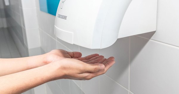 Thí nghiệm gây sốc cho thấy điều xảy ra với 1 thiết bị quen thuộc trong toilet: Chuyên gia cảnh báo ngừng sử dụng