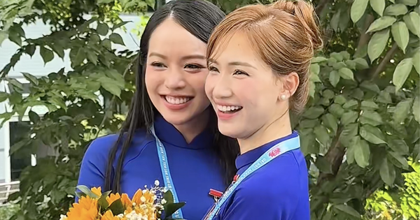 Hoà Minzy - Thanh Thuỷ để lộ hành động lạ khi bị camera thường bắt gặp