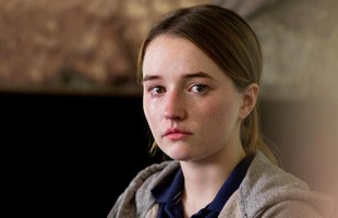 Nữ diễn viên Kaitlyn Dever xinh đẹp có thể đảm nhận vai Ellie trong bộ phim The Last of Us