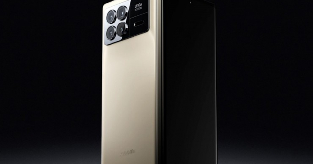 Xiaomi trình làng smartphone màn hình gập tiên tiến nhất