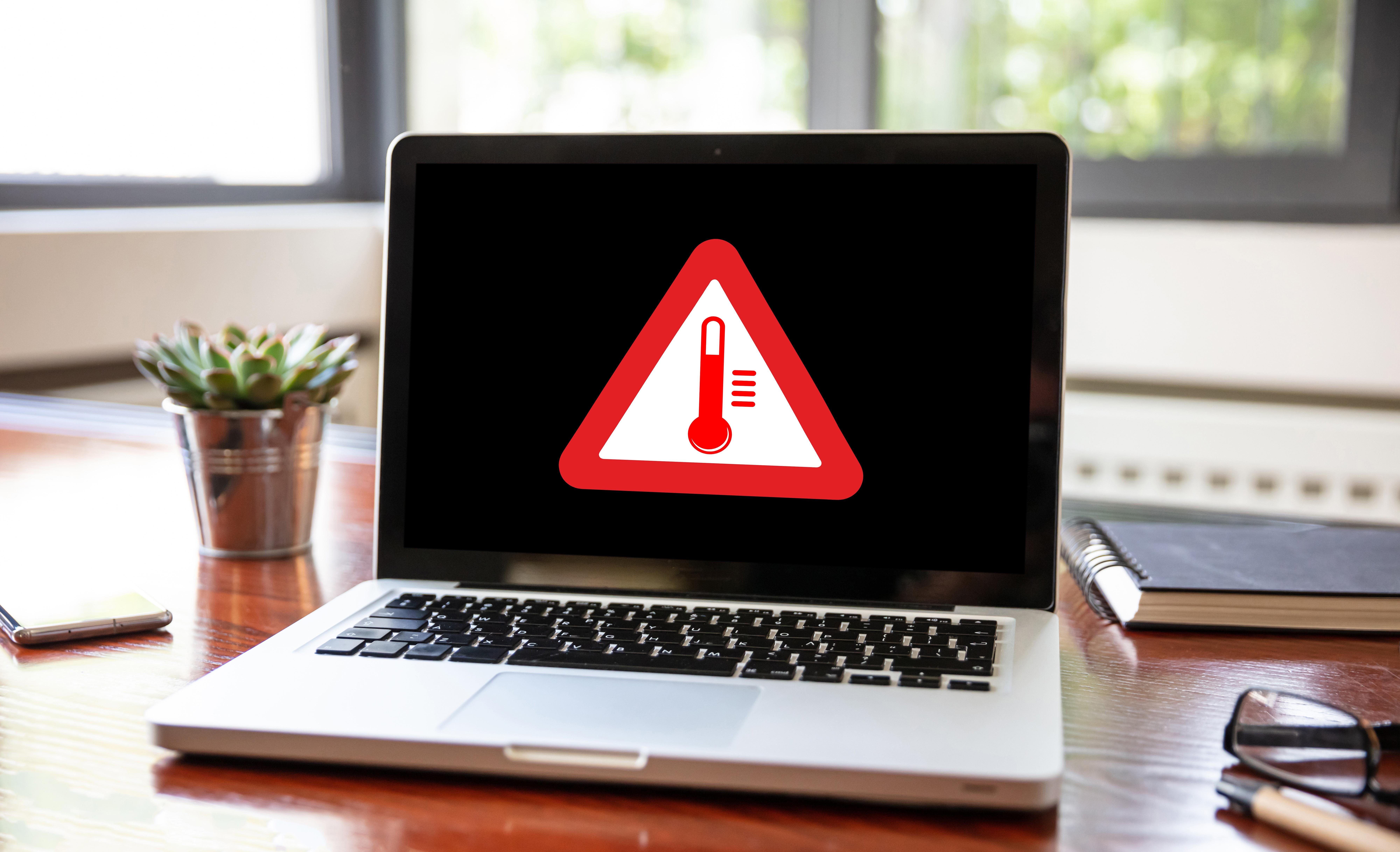 Vì sao laptop quá nhiệt và cách khắc phục mà không tốn tiền?