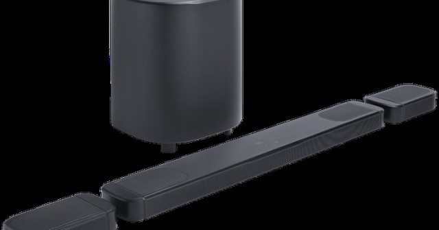 Bộ ba loa thanh công suất tới 960W, có bản kết nối Wi-Fi 6