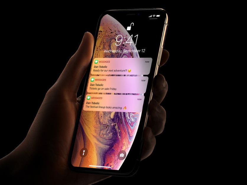 iPhone XS Max là sản phẩm nặng ký nhất xưa nay