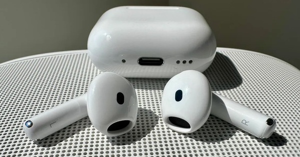 Trải nghiệm AirPods 4, "món hời" đáng mua nhất 2024: Nhiều tính năng như bản Pro, lại rẻ hơn hẳn 1 triệu - CÔNG NGHỆ